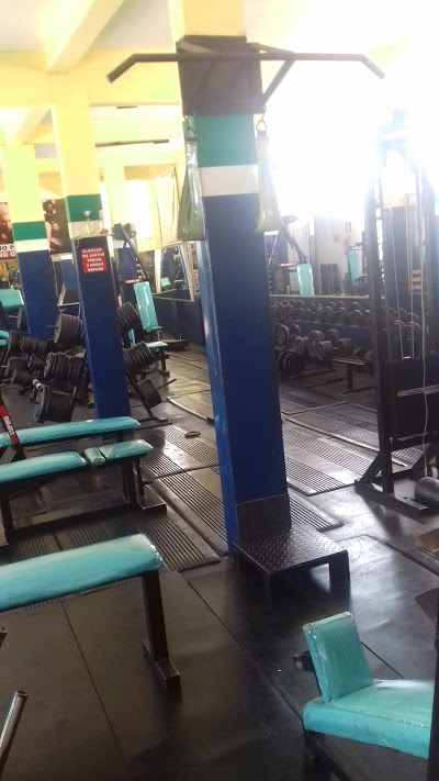 Academia Olympia Fitness foto 3