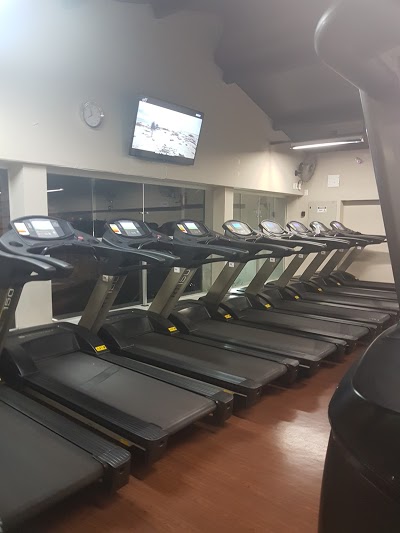 Academia Race Fit foto 3