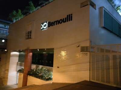 Bernoulli Colégio e Pré-Vestibular foto 2