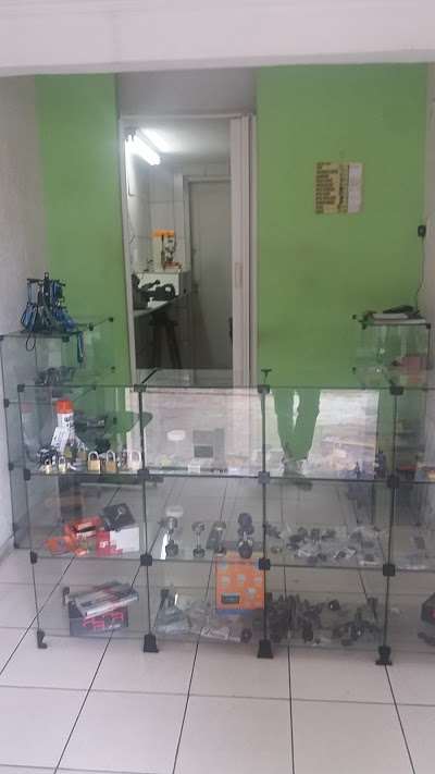 Chaveiro Alfa ltda foto 3