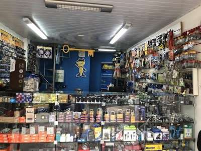 Chaveiro Chavex - Santa Amélia Pampulha 24H 2511-9995 - Aberturas de Carros, Fechaduras, Chaves Codificadas - Carros e Motos foto 1