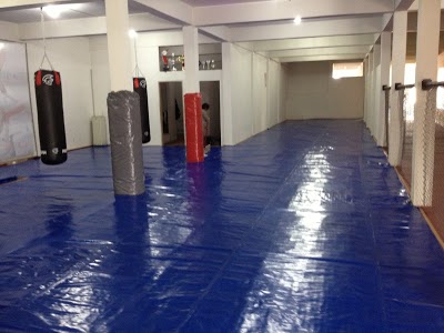 R1 Academia foto 2